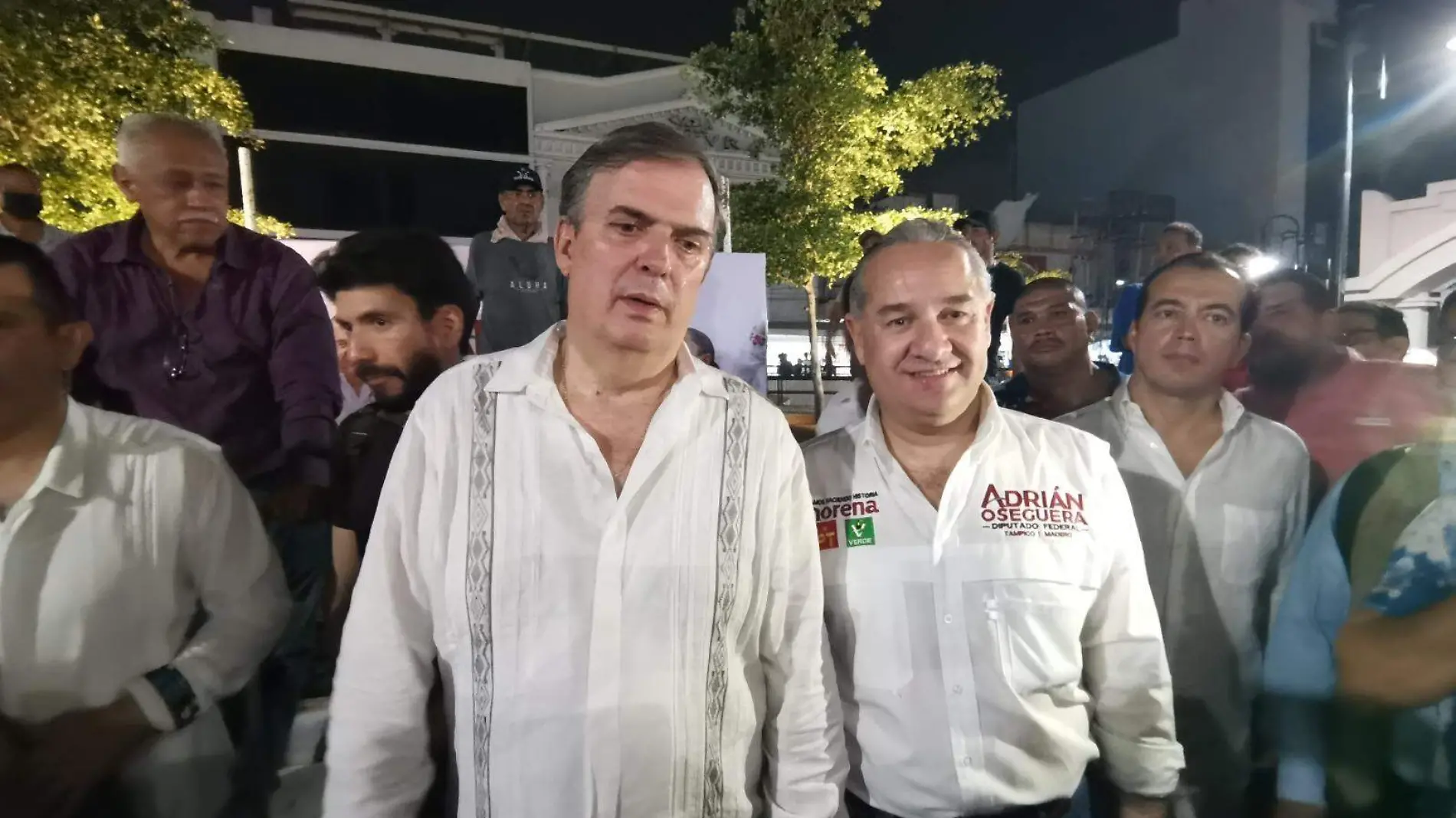 Adrián Oseguera cierra campaña con Marcelo Ebrard en Ciudad Madero 